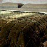 velvet quilt with box stitch
