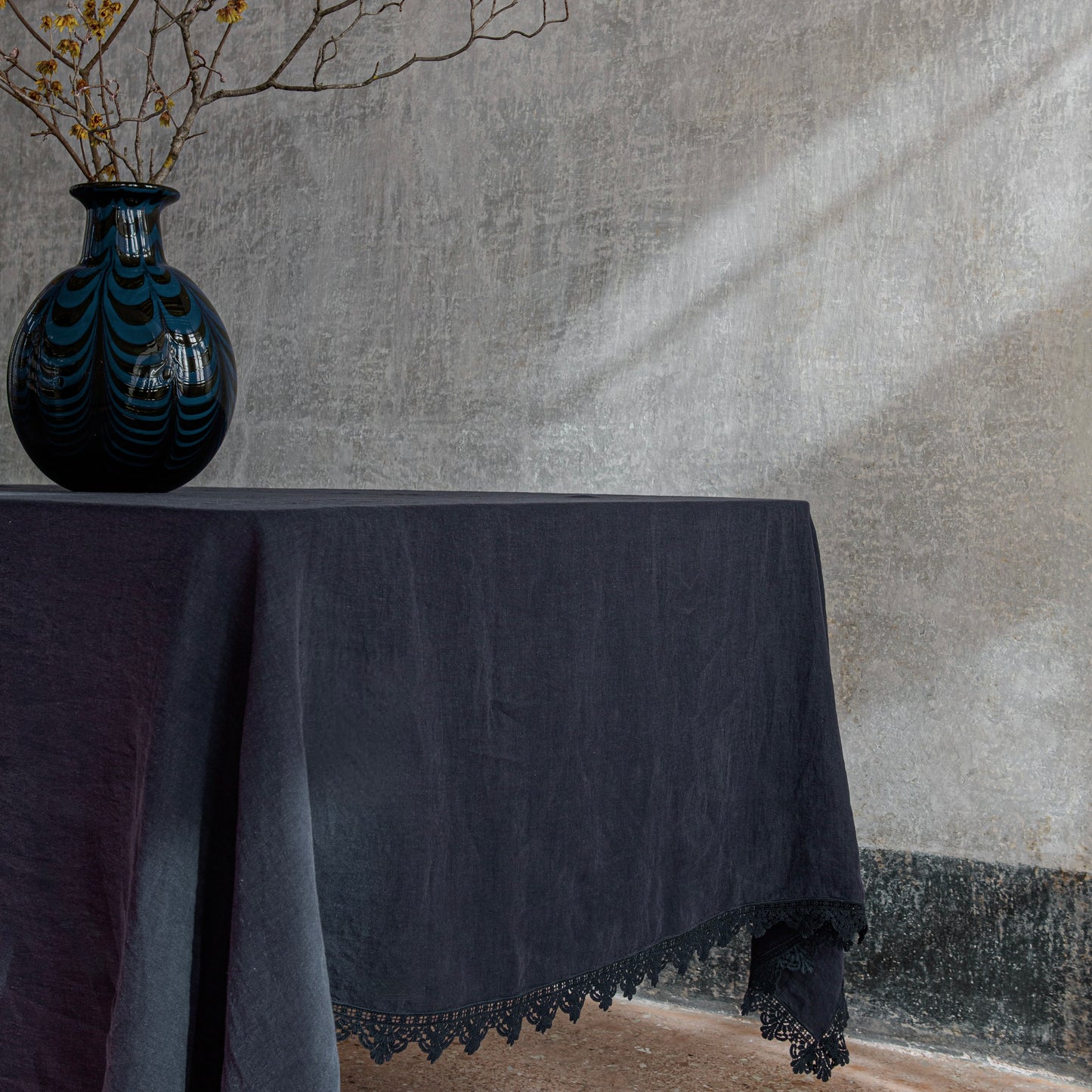 tablecloth with Sicily lace