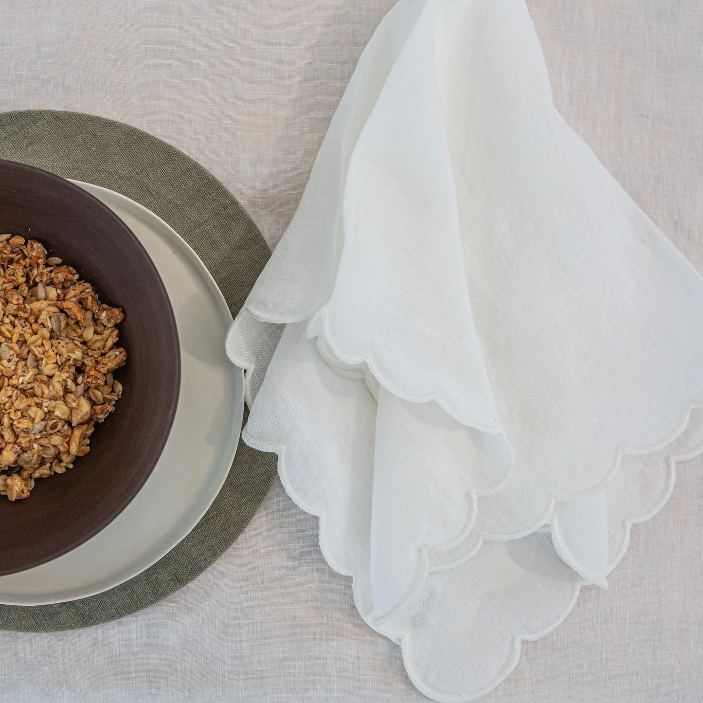 scalloped napkin, set of 4