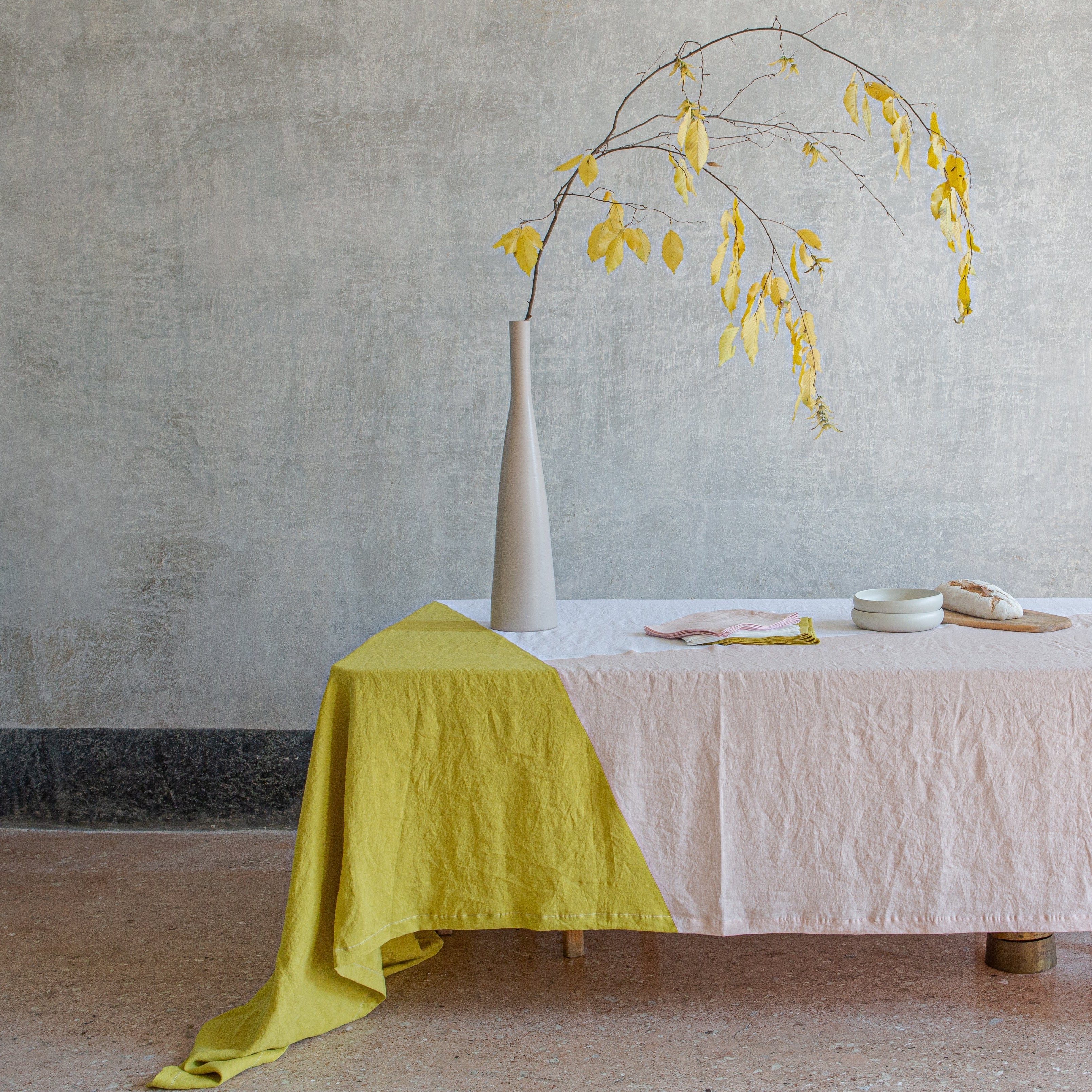 ARCHIVE SALE, TABLE COLLECTION