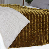 velvet wavy blanket