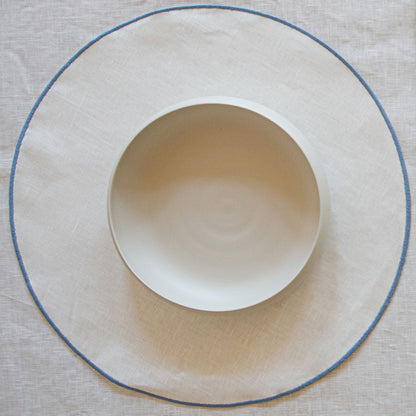 waxed round placemats, set of 2